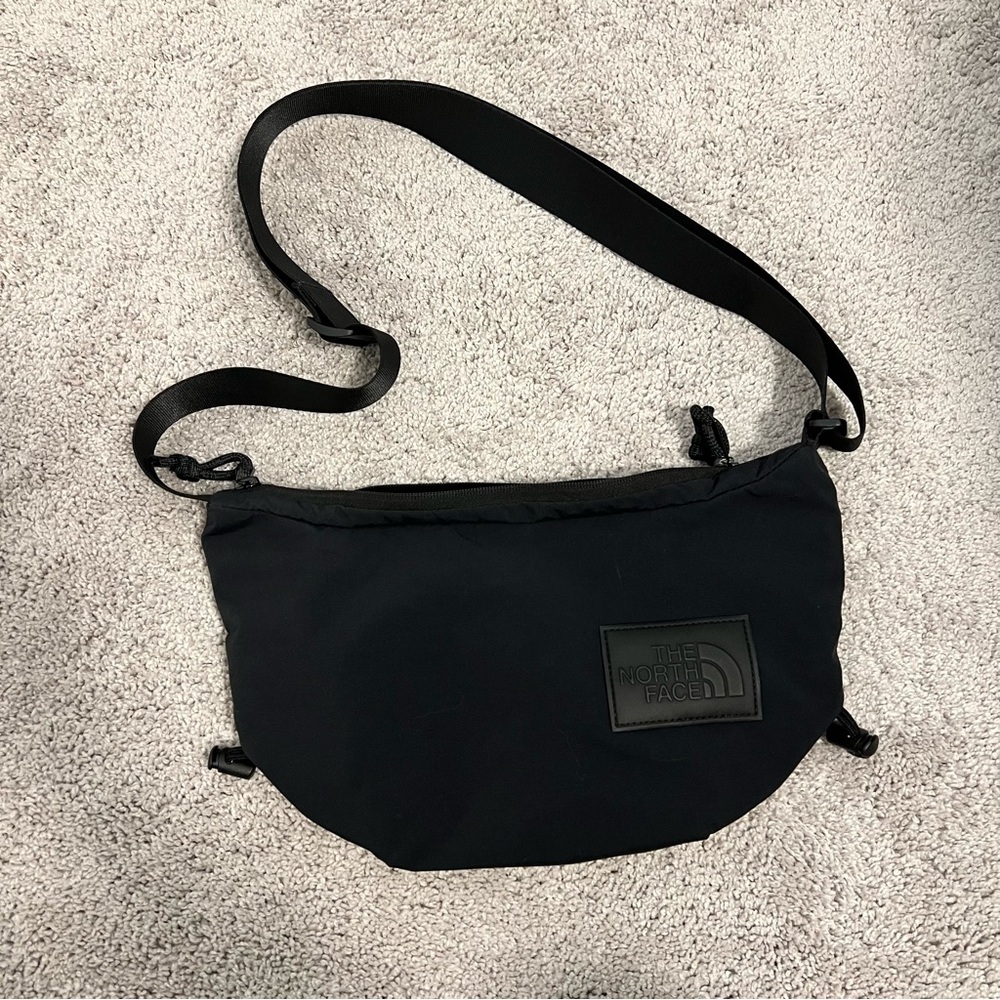 The North Face Never Stop Crossbody